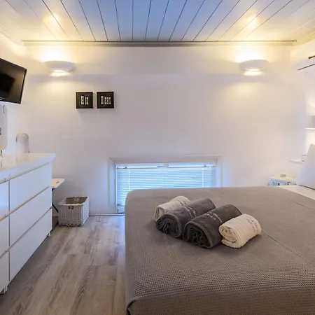 Apartment House Ornos (Mykonos)